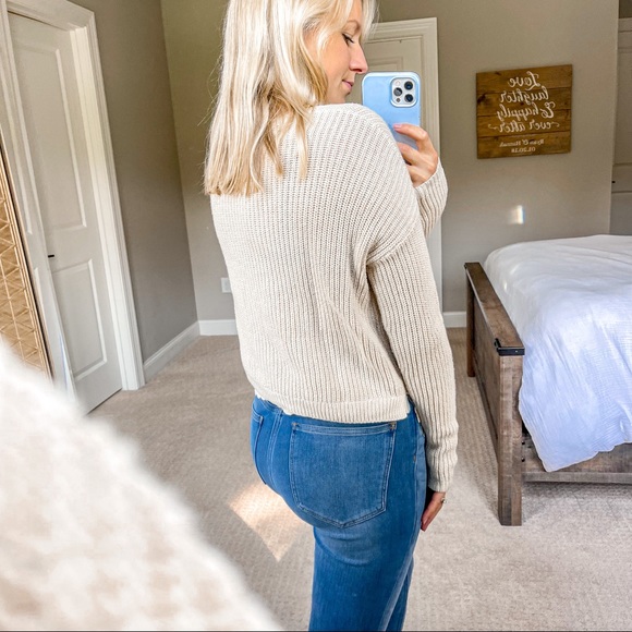 UO Kimchi Blue Cropped Lace Trim Knit Sweater Cream S - Picture 3 of 6